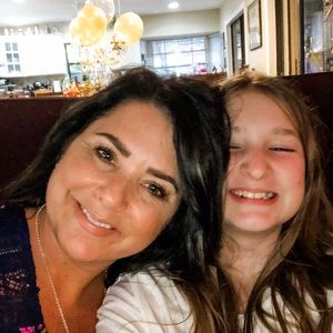 Meet your Posher, Becka